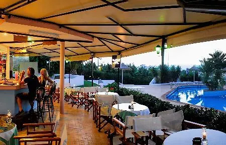 Golden Dream מלון אניסאראס